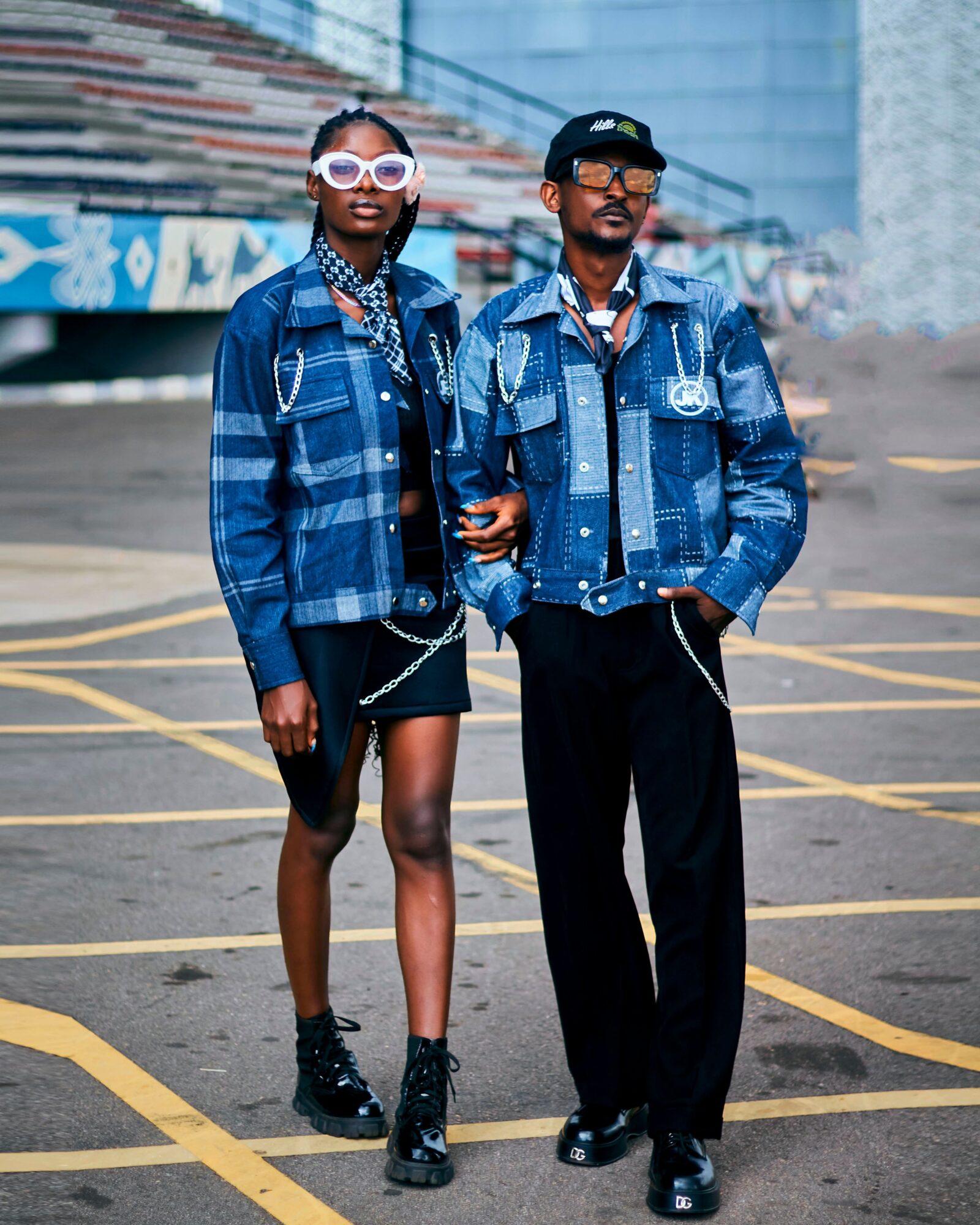 What Goes With a Denim Jacket: Best Pairings
