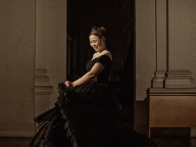 How to Accessorize a Black Dress for a Wedding: A Style Guide