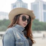 how to wear a denim jacket