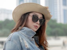 how to wear a denim jacket