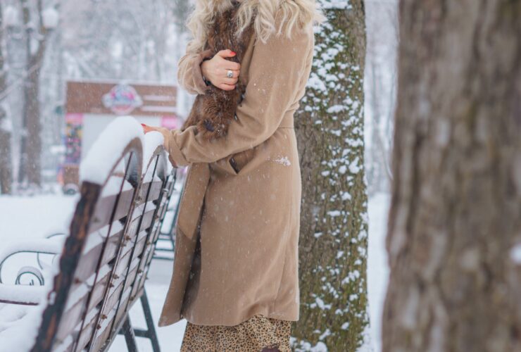 How to Wear Dresses in the Winter (Warm Guide)