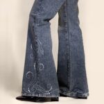 how to wear flare jeans