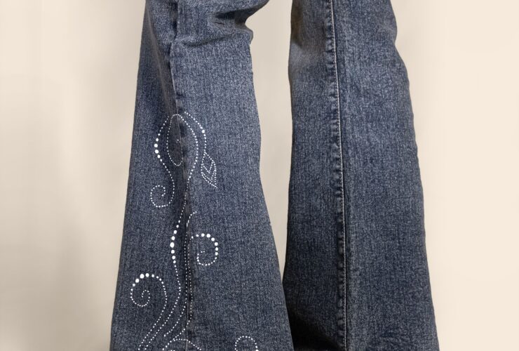 how to wear flare jeans